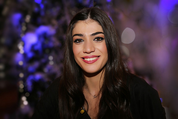Ivi Adamou, singer