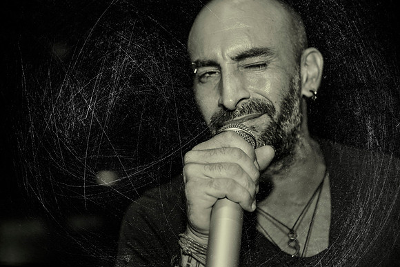 Francois Micheletto, Minus One vocalist